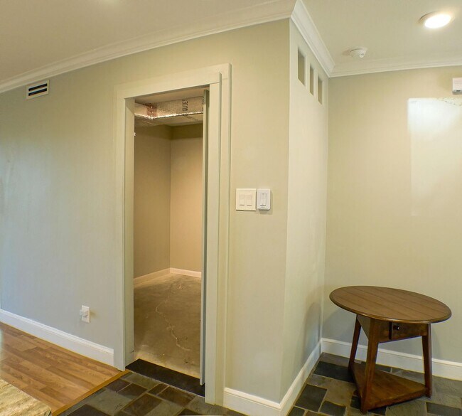 Building Photo - RARE ON MARKET , 2+den 2 1/2 bath overviewing a lake behind bell tower