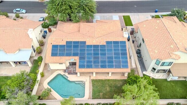 Building Photo - Stunning 4beds/2.5baths single-level home in the heart of Tempe!