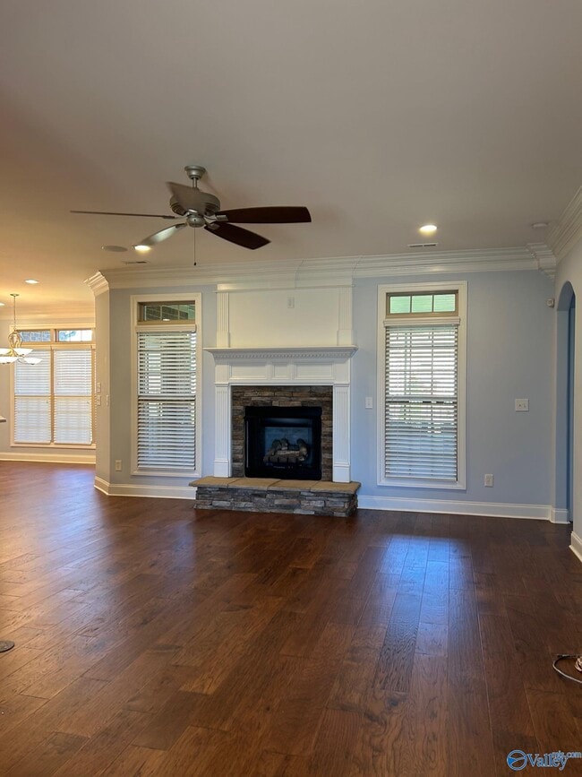 Building Photo - 152 Shalerock Dr