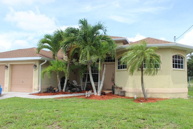 Primary Photo - 627 NW 38th Pl