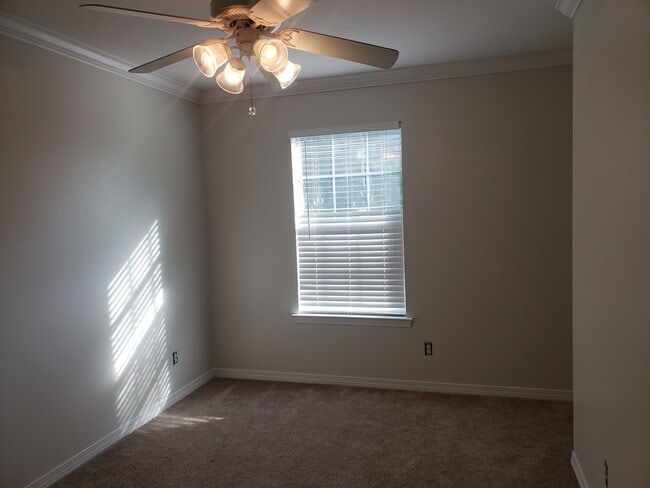 Building Photo - 1301 Treasure Cove