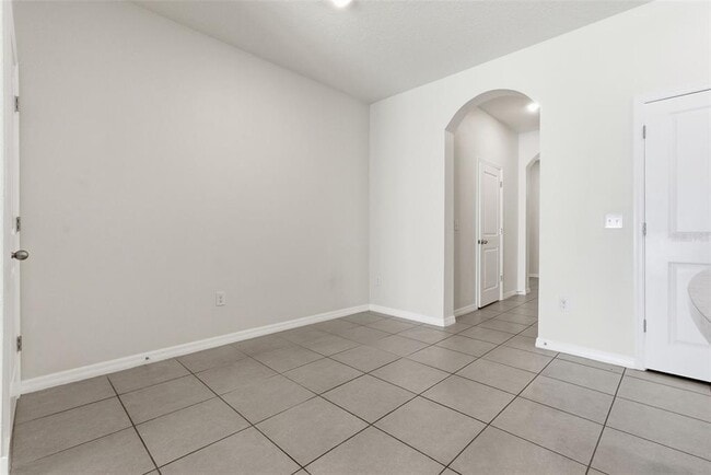 Building Photo - 424 Newmont Cir