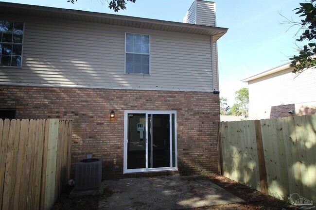 Building Photo - 10154 Vixen Pl