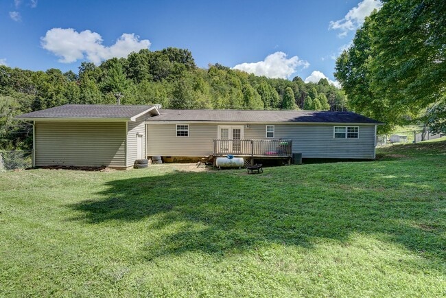 Building Photo - 1883 Powder Branch Rd