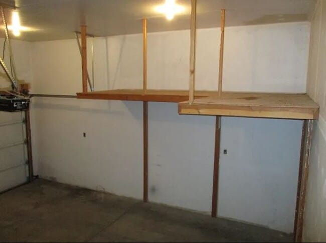 Building Photo - 4007 E 34th Ave