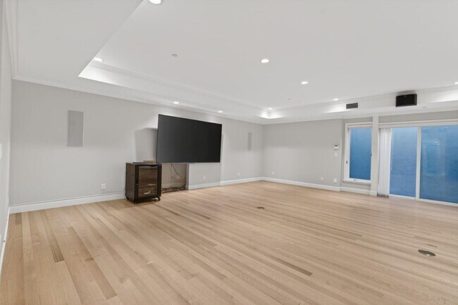 Building Photo - 18270 Baylor Ave