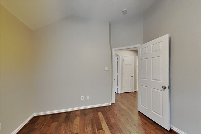 Building Photo - 17011 Buffalo Peak Ct