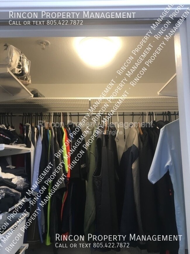 Building Photo - 1138 Oyster Pl