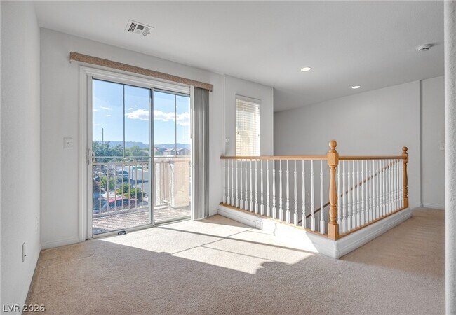 Building Photo - 9750 Southerton St