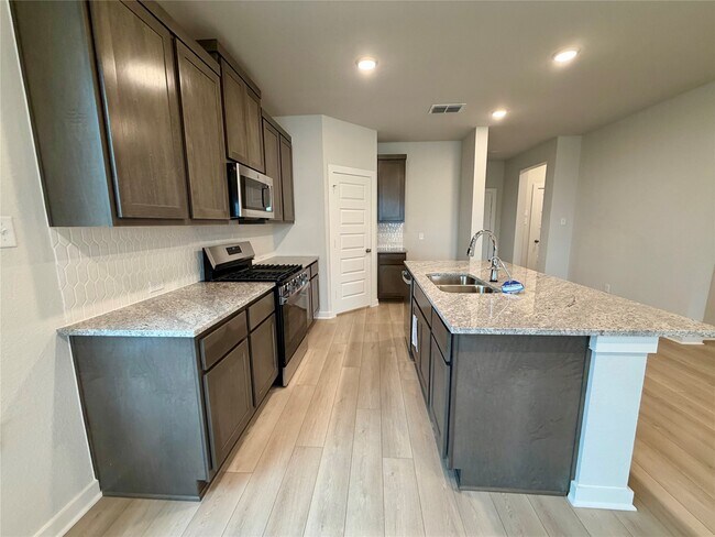 Building Photo - 21807 Black Tulip Ln