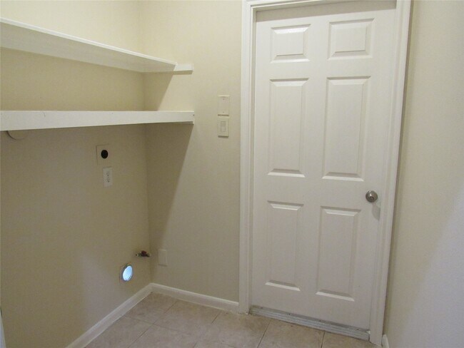 Building Photo - 13514 Villa Arbor Dr