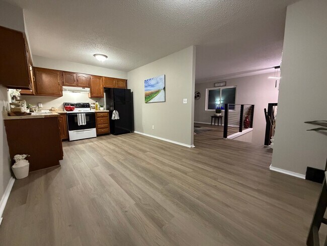 Building Photo - 246-248 Grand Blvd.