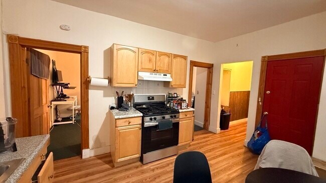 Building Photo - 26 Darling St