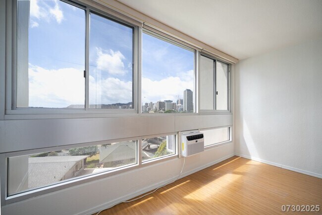 Building Photo - $2500.00 | 1BD/1BA Loft Style Condominium ...