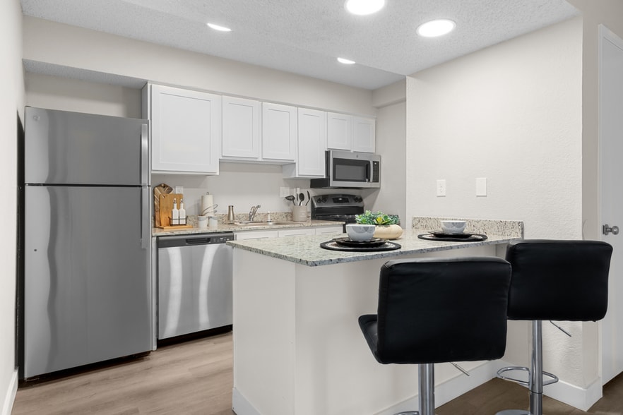 Interior Photo - Avia Apartments