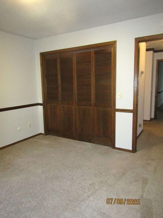 Building Photo - Beautiful Single Story Home in Great Santa...
