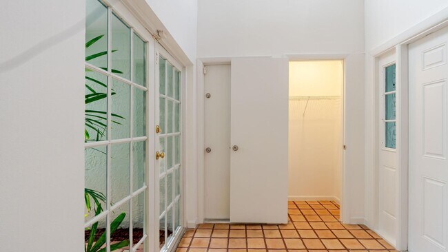 Building Photo - 3069 NW 27th Terrace