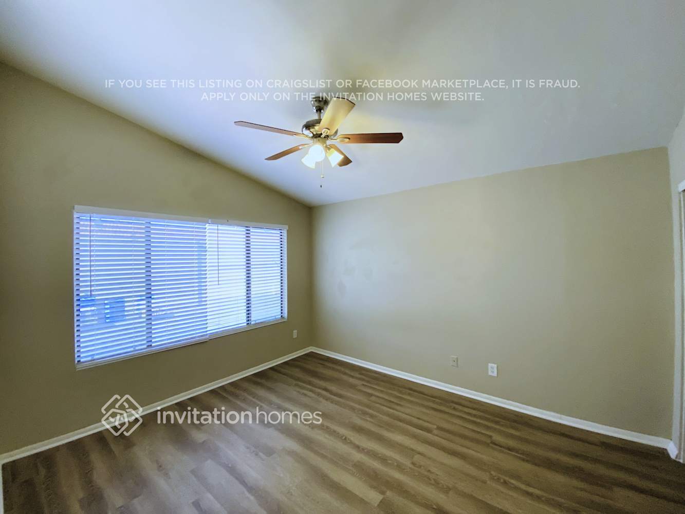 Building Photo - 42 W Hancock Ave