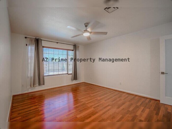 Building Photo - 9054 N 84th Ln
