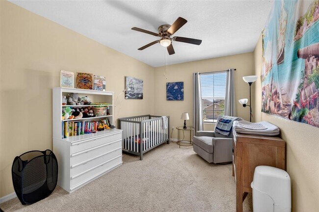 Building Photo - 11176 Leland Groves Dr