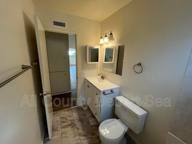 Building Photo - 5832 Nordina Dr
