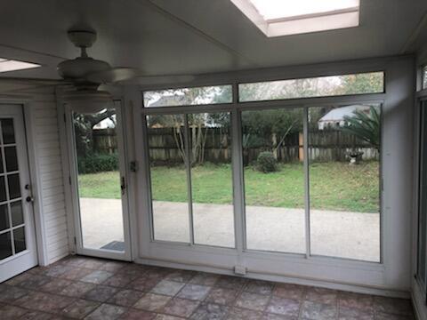 Building Photo - 507 Rush Park Cir