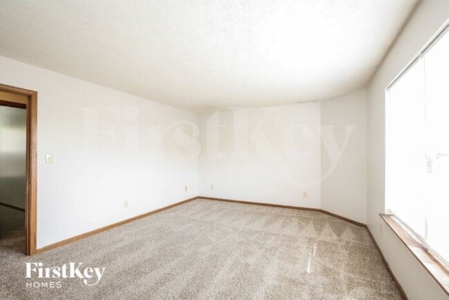 Building Photo - 11225 Pine Mountain Pl