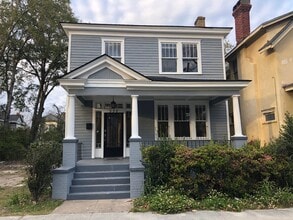 Building Photo - 532 E Park Ave