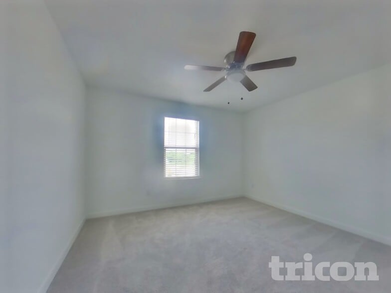 Building Photo - 2701 Brushy Lk Dr