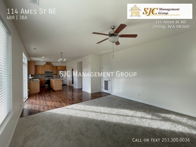 Building Photo - 114 Ames St NE