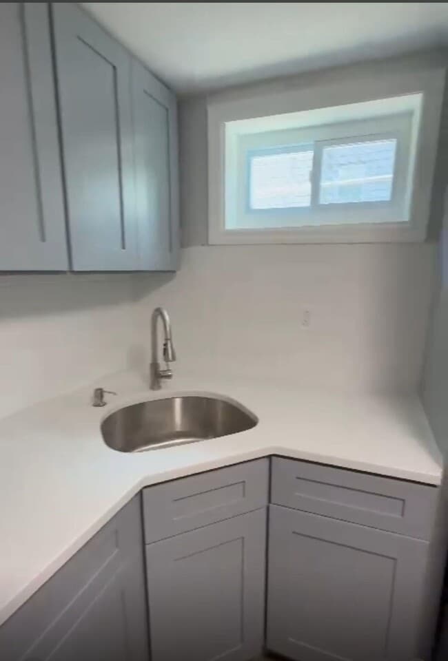 Building Photo - 100 Rosa Parks Blvd