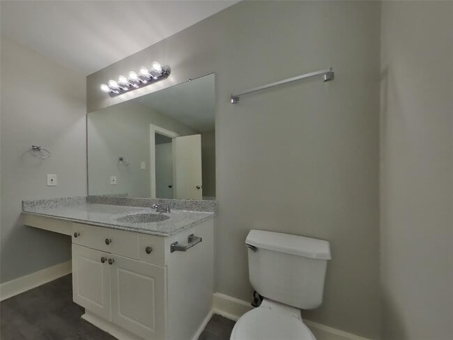 Building Photo - 15839 S Alley Ct