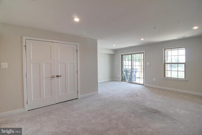 Building Photo - 10621 Saponi Dr