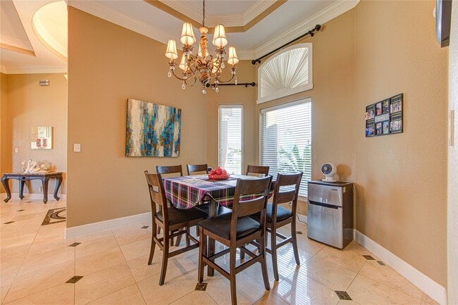 Building Photo - 5942 Sagamore Bay Ln