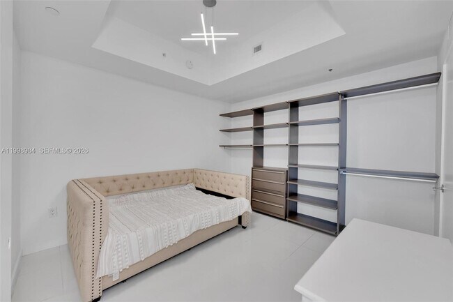 Building Photo - 851 NE 1st Ave