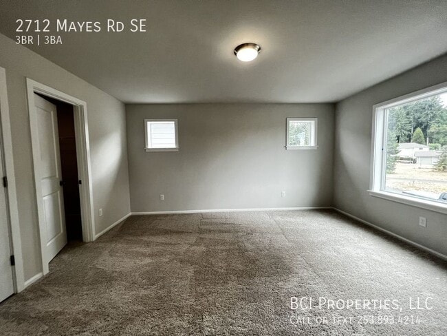 Building Photo - 2712 Mayes Rd SE