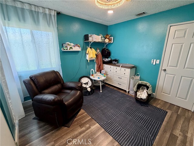 Building Photo - 321 Red Cedar Pl