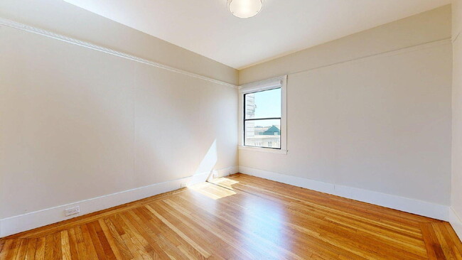 Building Photo - Charming Inner Sunset Single Family Home w...