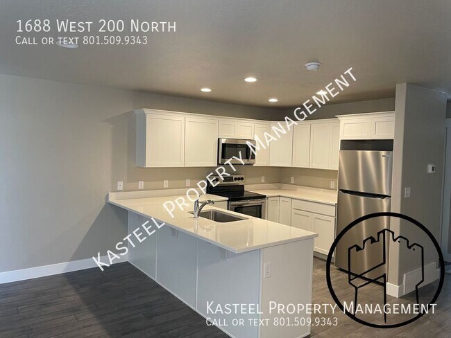 Building Photo - 1688 W 200 N