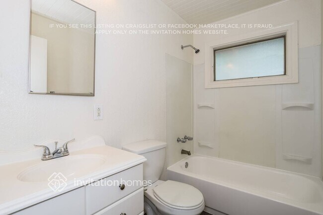 Building Photo - 6809 Linda Sue Way