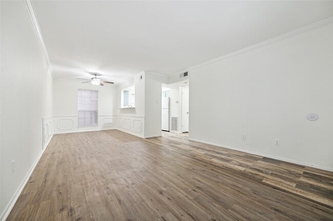 Building Photo - 513 Ridge St