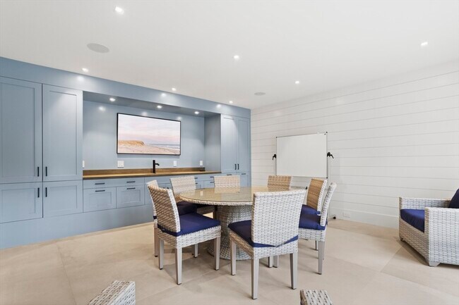 Building Photo - 3 Old Mill Ct