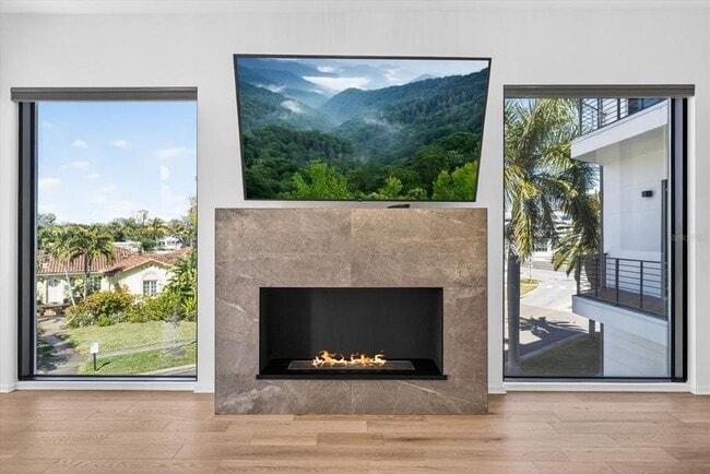 Building Photo - 94 W Davis Blvd