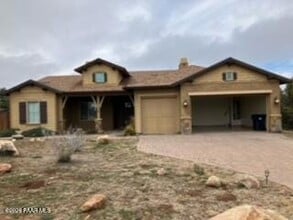 Building Photo - 4850 W Three Forks Rd