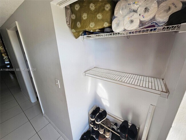 Building Photo - 8429 Forest Hills Dr