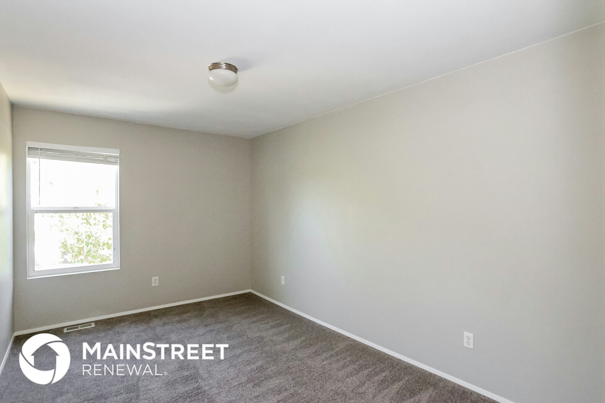 Building Photo - 5110 203rd St Ct E