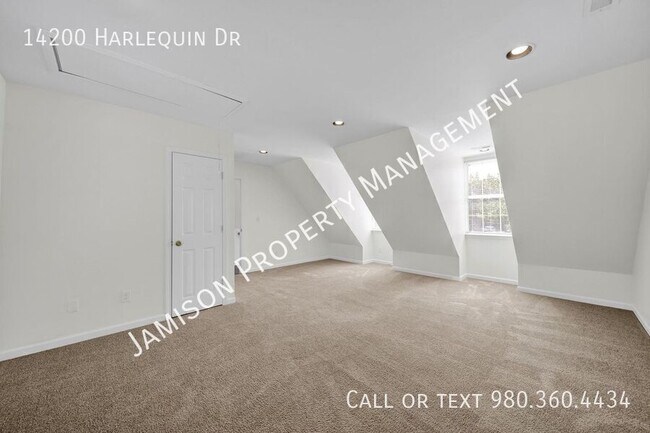 Building Photo - 14200 Harlequin Dr