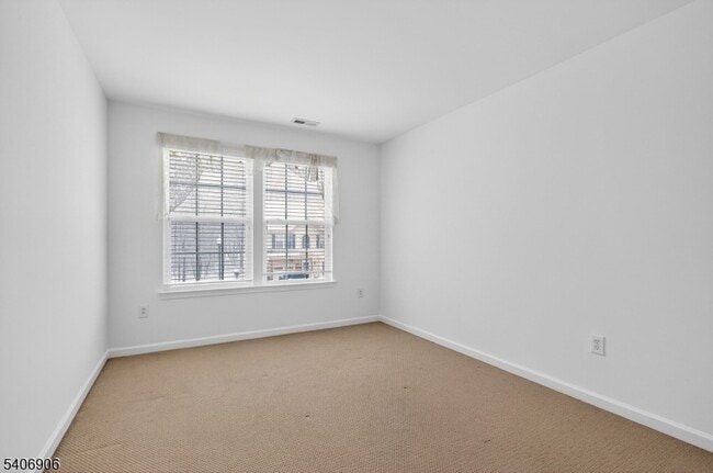 Building Photo - 3 Weber Ave