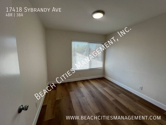 Building Photo - 17418 Sybrandy Ave