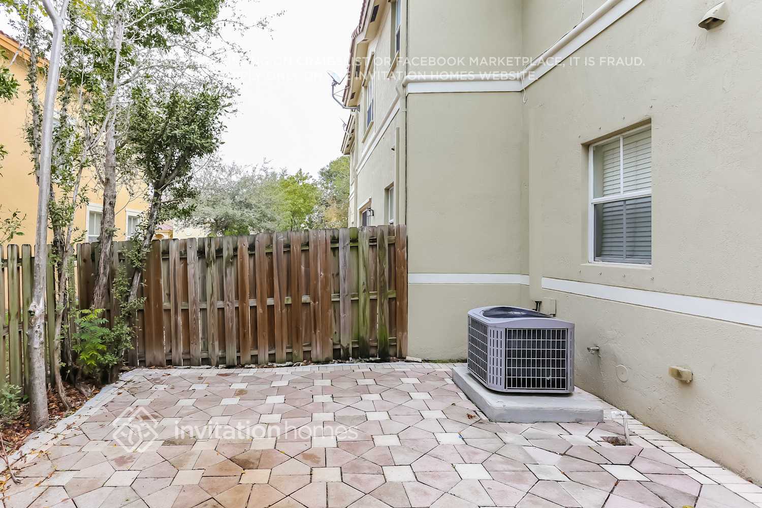 Building Photo - 10781 NW 80th Ln